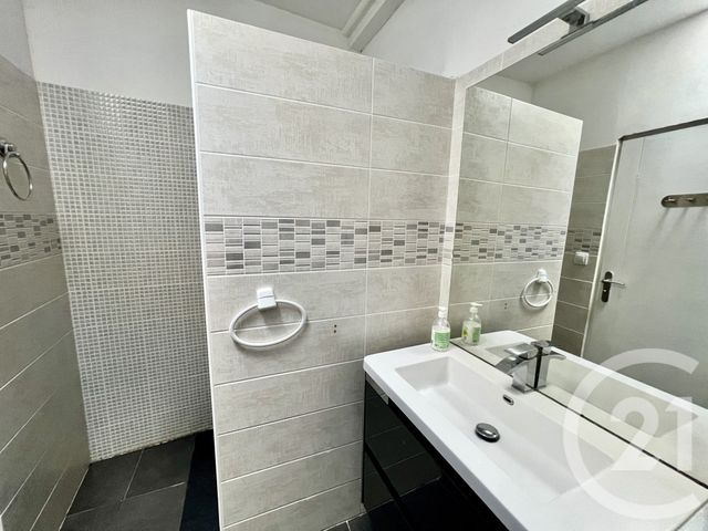 maison à vendre - 6 pièces - 171.25 m2 - ANDERNOS LES BAINS - 33 - AQUITAINE - Century 21 Immobellevue