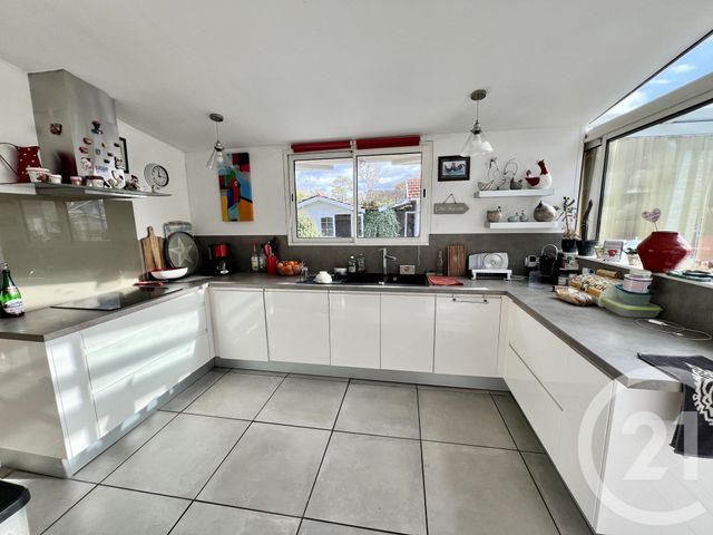 maison à vendre - 6 pièces - 171.25 m2 - ANDERNOS LES BAINS - 33 - AQUITAINE - Century 21 Immobellevue