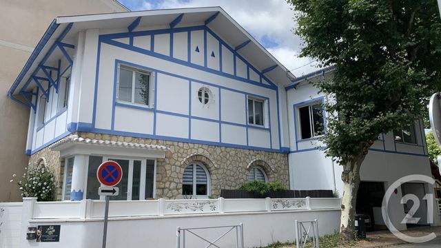 Afficher la photo en grand maison à vendre - 6 pièces - 216.83 m2 - ANDERNOS LES BAINS - 33 - AQUITAINE - Century 21 Immobellevue