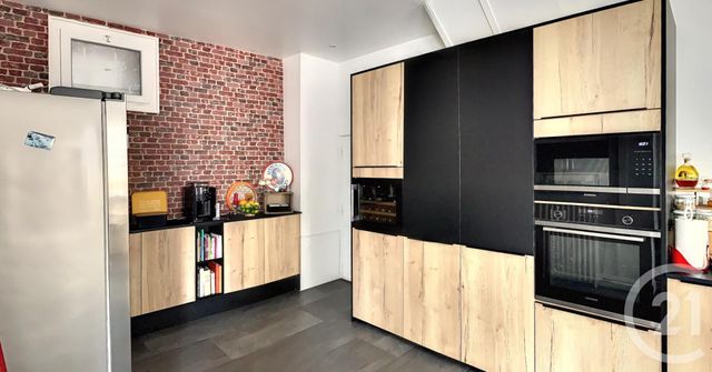 Afficher la photo en grand maison à vendre - 6 pièces - 216.83 m2 - ANDERNOS LES BAINS - 33 - AQUITAINE - Century 21 Immobellevue