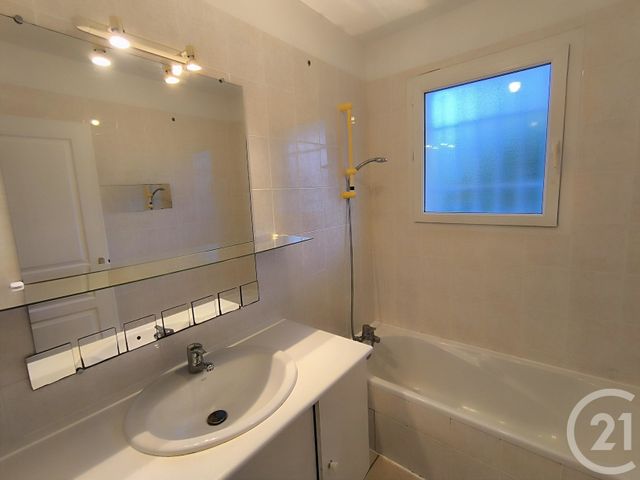 maison à vendre - 3 pièces - 74.0 m2 - LANTON - 33 - AQUITAINE - Century 21 Immobellevue