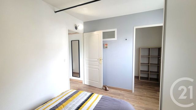 Appartement F2 à louer - 2 pièces - 45.04 m2 - ARES - 33 - AQUITAINE - Century 21 Immobellevue
