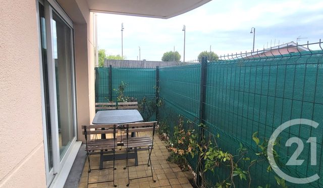 Appartement F2 à louer - 2 pièces - 45.04 m2 - ARES - 33 - AQUITAINE - Century 21 Immobellevue