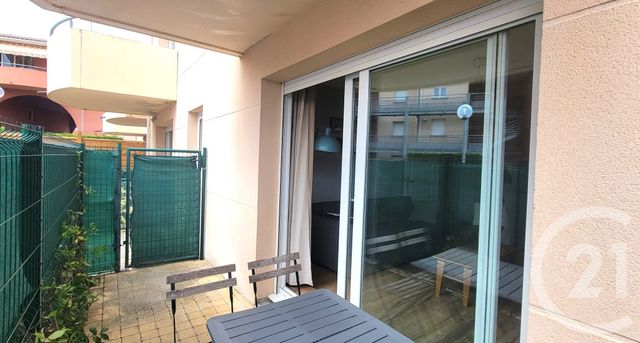 Appartement F2 à louer - 2 pièces - 45.04 m2 - ARES - 33 - AQUITAINE - Century 21 Immobellevue
