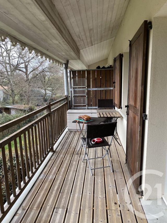 Appartement T2 à louer - 2 pièces - 40.3 m2 - LANTON - 33 - AQUITAINE - Century 21 Immobellevue