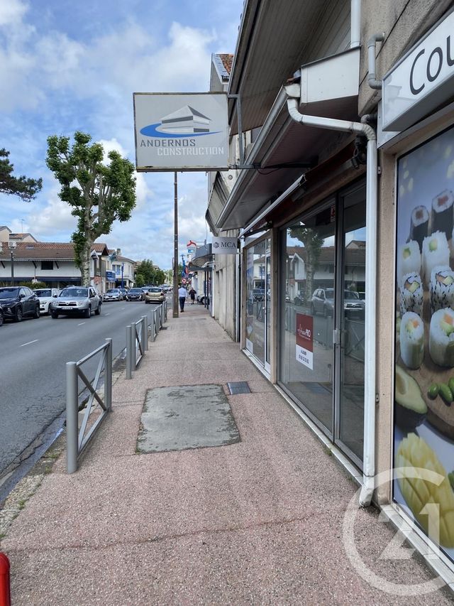 commerce à louer - 55.0 m2 - ANDERNOS LES BAINS - 33 - AQUITAINE - Century 21 Immobellevue
