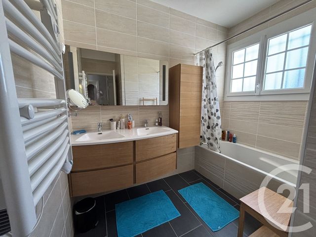 maison à vendre - 4 pièces - 80.66 m2 - ANDERNOS LES BAINS - 33 - AQUITAINE - Century 21 Immobellevue