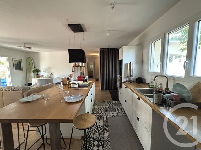 maison à vendre - 6 pièces - 163.25 m2 - LANTON - 33 - AQUITAINE - Century 21 Immobellevue