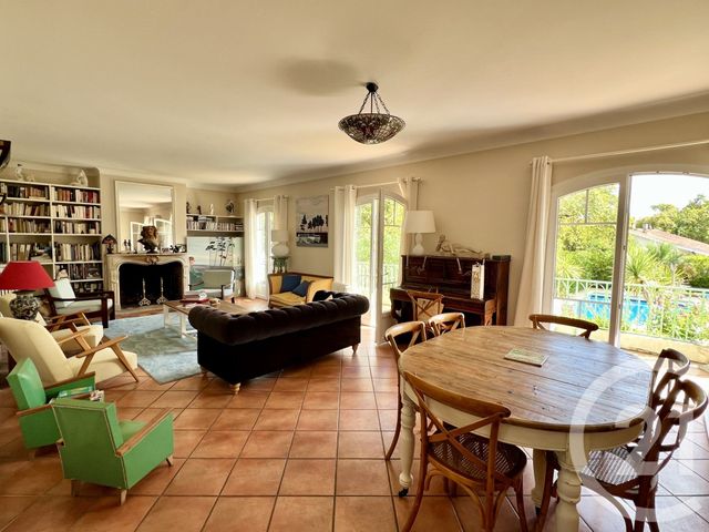 maison à vendre - 9 pièces - 213.0 m2 - ANDERNOS LES BAINS - 33 - AQUITAINE - Century 21 Immobellevue