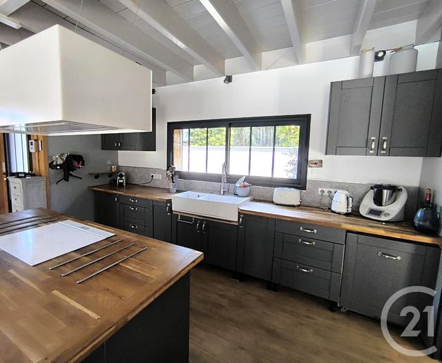 maison à vendre - 6 pièces - 150.82 m2 - LANTON - 33 - AQUITAINE - Century 21 Immobellevue