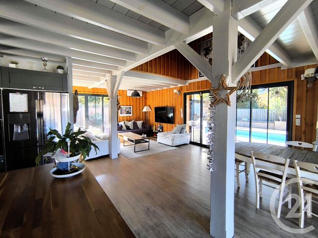 maison à vendre - 6 pièces - 150.82 m2 - LANTON - 33 - AQUITAINE - Century 21 Immobellevue