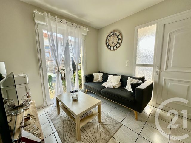 maison à vendre - 2 pièces - 42.3 m2 - ARES - 33 - AQUITAINE - Century 21 Immobellevue