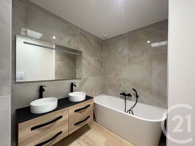 maison à vendre - 5 pièces - 145.55 m2 - ANDERNOS LES BAINS - 33 - AQUITAINE - Century 21 Immobellevue