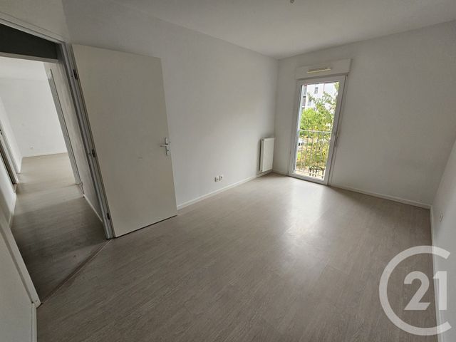 Appartement F4 à louer - 4 pièces - 68.8 m2 - CENON - 33 - AQUITAINE - Century 21 Immobellevue