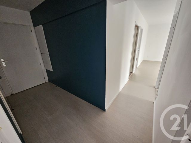 Appartement F4 à louer - 4 pièces - 68.8 m2 - CENON - 33 - AQUITAINE - Century 21 Immobellevue