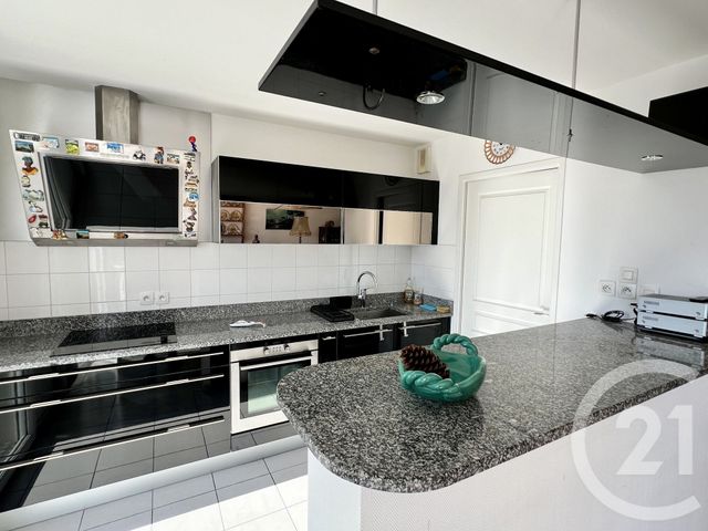 Appartement T3 à vendre - 3 pièces - 71.41 m2 - ANDERNOS LES BAINS - 33 - AQUITAINE - Century 21 Immobellevue