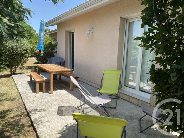 maison à louer - 4 pièces - 89.44 m2 - ARES - 33 - AQUITAINE - Century 21 Immobellevue