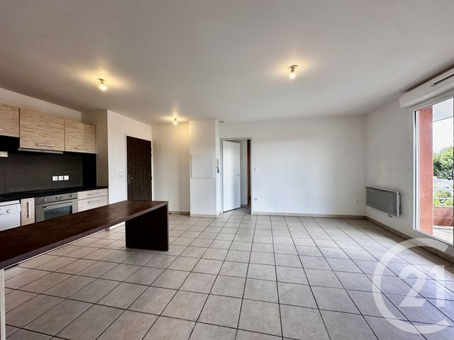 Appartement F3 à vendre - 3 pièces - 56.2 m2 - ARES - 33 - AQUITAINE - Century 21 Immobellevue