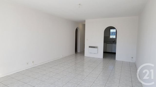 Appartement F3 à louer - 3 pièces - 67.75 m2 - ANDERNOS LES BAINS - 33 - AQUITAINE - Century 21 Immobellevue