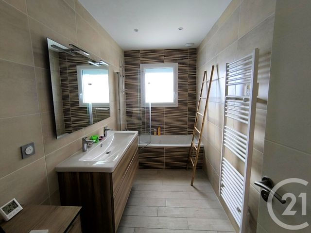 maison à vendre - 4 pièces - 172.1 m2 - LANTON - 33 - AQUITAINE - Century 21 Immobellevue