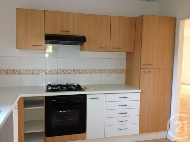 maison à louer - 4 pièces - 106.01 m2 - LANTON - 33 - AQUITAINE - Century 21 Immobellevue