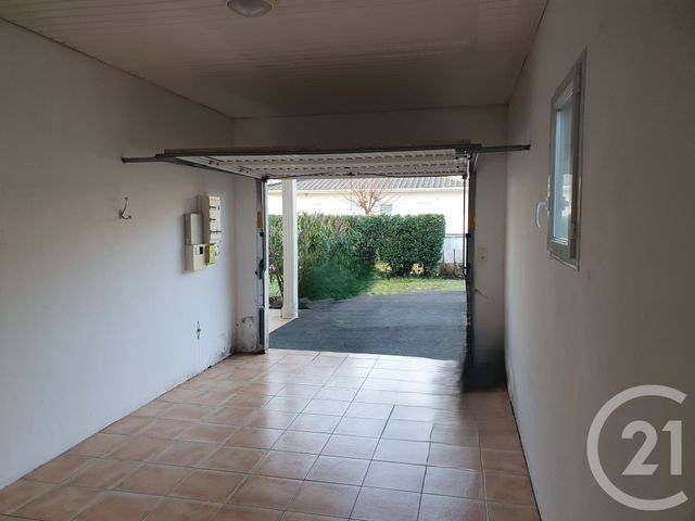 maison à louer - 4 pièces - 106.01 m2 - LANTON - 33 - AQUITAINE - Century 21 Immobellevue
