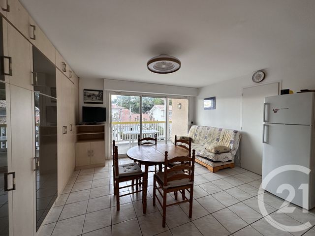 Appartement F2 à vendre - 2 pièces - 40.52 m2 - LEGE CAP FERRET - 33 - AQUITAINE - Century 21 Immobellevue