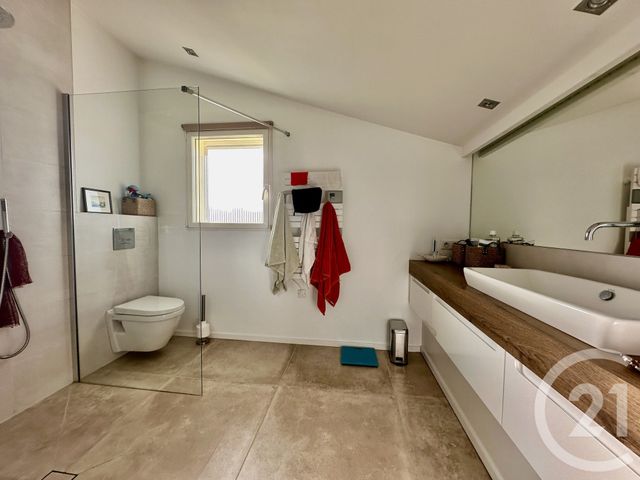 maison à vendre - 5 pièces - 119.78 m2 - ARES - 33 - AQUITAINE - Century 21 Immobellevue