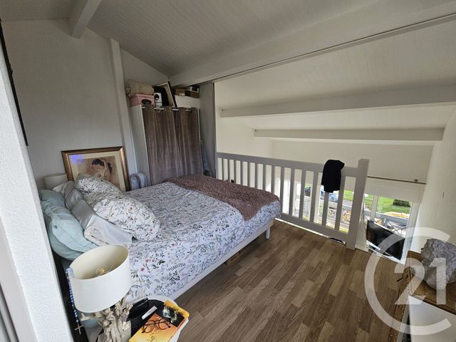 Appartement Duplex à louer - 2 pièces - 39.27 m2 - ANDERNOS LES BAINS - 33 - AQUITAINE - Century 21 Immobellevue