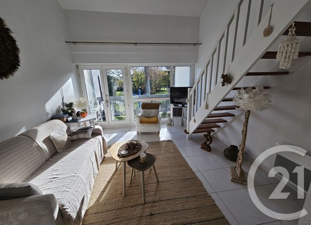 Appartement Duplex à louer - 2 pièces - 39.27 m2 - ANDERNOS LES BAINS - 33 - AQUITAINE - Century 21 Immobellevue