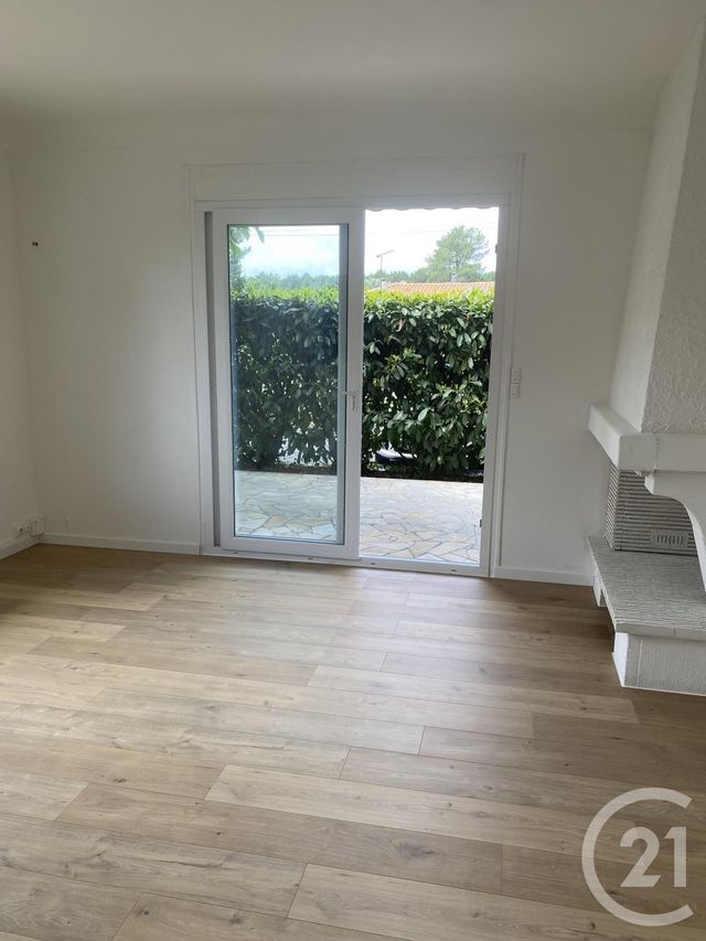 Appartement T2 à louer - 2 pièces - 46.63 m2 - LANTON - 33 - AQUITAINE - Century 21 Immobellevue