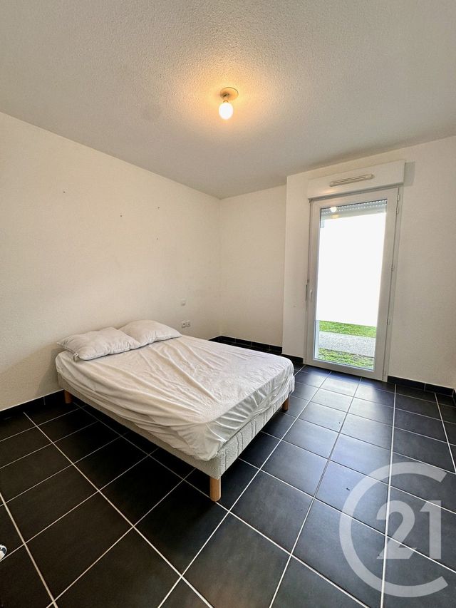 Appartement T3 à vendre - 3 pièces - 58.59 m2 - LANTON - 33 - AQUITAINE - Century 21 Immobellevue