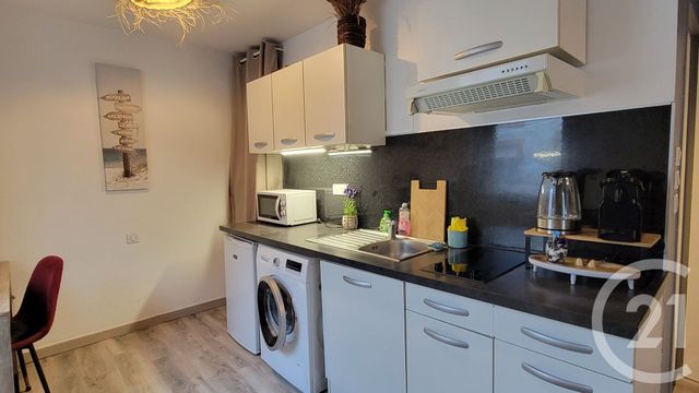 Appartement Studio à louer - 1 pièce - 23.29 m2 - ARES - 33 - AQUITAINE - Century 21 Immobellevue