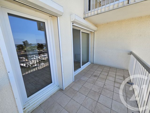 Appartement T2 à louer - 2 pièces - 48.92 m2 - LANTON - 33 - AQUITAINE - Century 21 Immobellevue