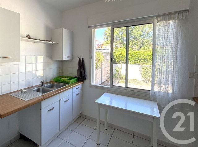 Appartement T3 à vendre - 3 pièces - 64.7 m2 - ANDERNOS LES BAINS - 33 - AQUITAINE - Century 21 Immobellevue
