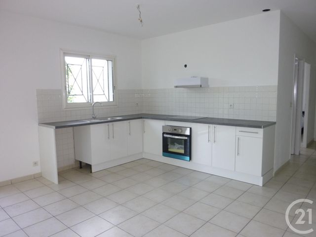 maison à louer - 4 pièces - 89.38 m2 - ARES - 33 - AQUITAINE - Century 21 Immobellevue