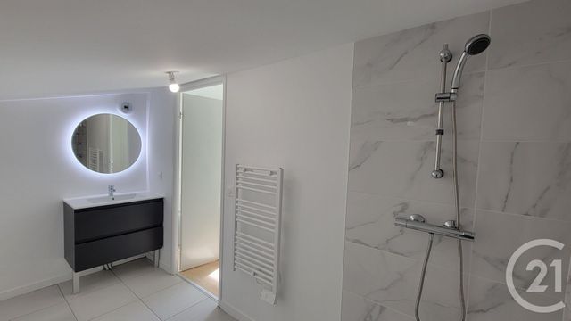 Appartement T3 à louer - 3 pièces - 59.72 m2 - ANDERNOS LES BAINS - 33 - AQUITAINE - Century 21 Immobellevue