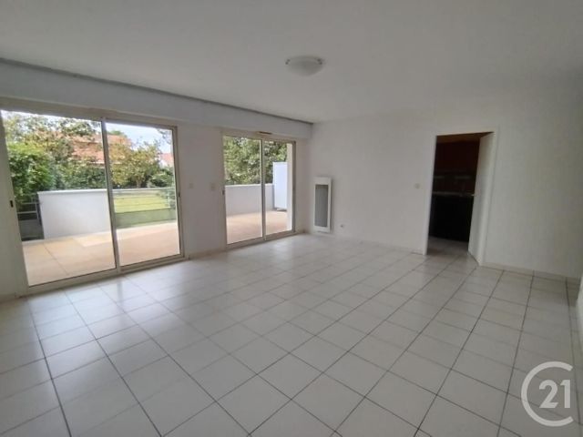 Appartement T3 à louer - 3 pièces - 67.79 m2 - ANDERNOS LES BAINS - 33 - AQUITAINE - Century 21 Immobellevue