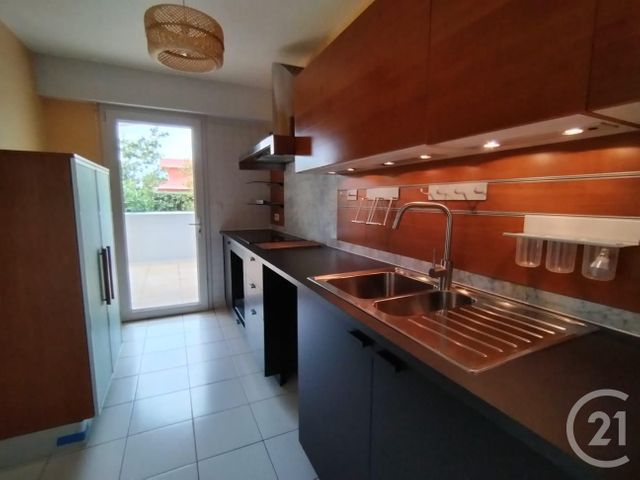 Appartement T3 à louer - 3 pièces - 67.79 m2 - ANDERNOS LES BAINS - 33 - AQUITAINE - Century 21 Immobellevue