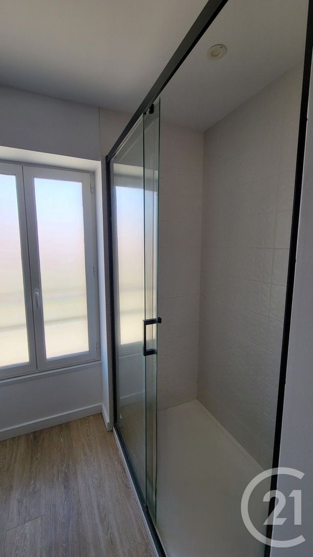 Appartement T3 à louer - 3 pièces - 59.82 m2 - AUDENGE - 33 - AQUITAINE - Century 21 Immobellevue