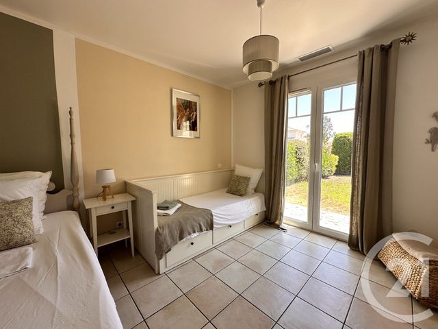 maison à vendre - 5 pièces - 115.0 m2 - ANDERNOS LES BAINS - 33 - AQUITAINE - Century 21 Immobellevue