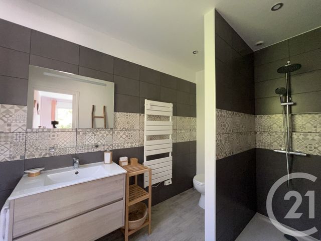 maison à vendre - 5 pièces - 115.0 m2 - ANDERNOS LES BAINS - 33 - AQUITAINE - Century 21 Immobellevue