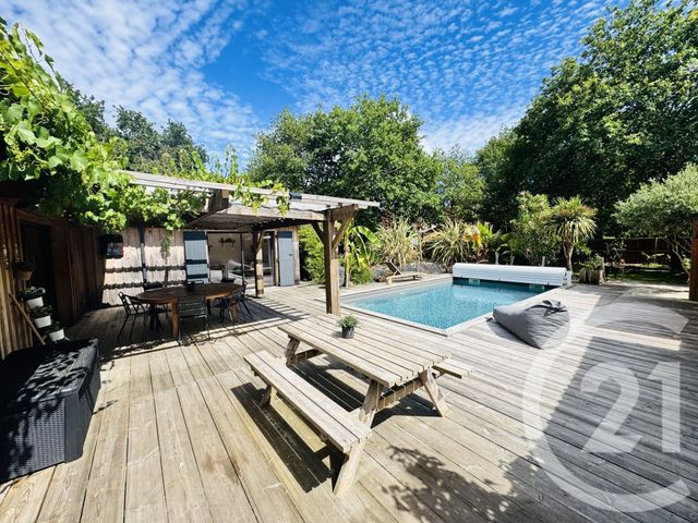 maison à vendre - 5 pièces - 135.0 m2 - LANTON - 33 - AQUITAINE - Century 21 Immobellevue