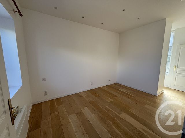 Appartement à vendre - 7 pièces - 288.1 m2 - ANDERNOS LES BAINS - 33 - AQUITAINE - Century 21 Immobellevue