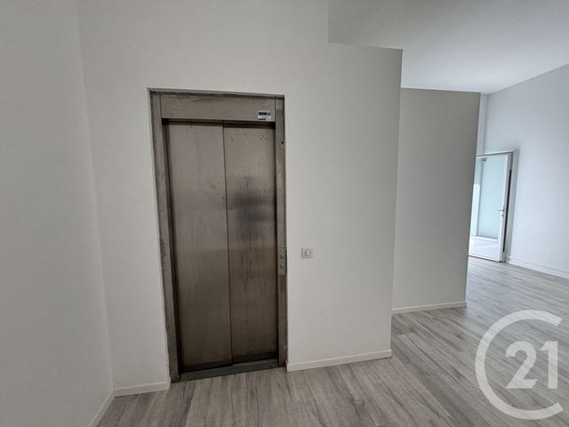Appartement à vendre - 7 pièces - 288.1 m2 - ANDERNOS LES BAINS - 33 - AQUITAINE - Century 21 Immobellevue