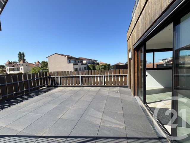 Appartement à vendre - 7 pièces - 288.1 m2 - ANDERNOS LES BAINS - 33 - AQUITAINE - Century 21 Immobellevue
