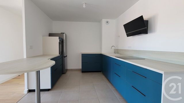Appartement T4 à louer - 4 pièces - 120.1 m2 - ANDERNOS LES BAINS - 33 - AQUITAINE - Century 21 Immobellevue