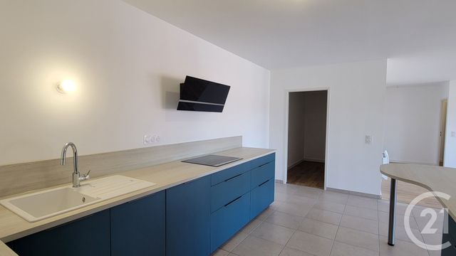 Appartement T4 à louer - 4 pièces - 120.1 m2 - ANDERNOS LES BAINS - 33 - AQUITAINE - Century 21 Immobellevue