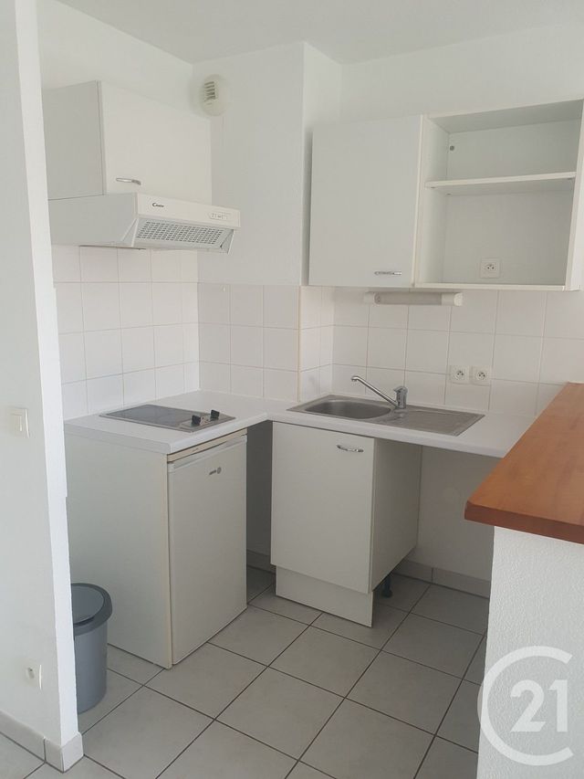 Appartement F2 à louer - 2 pièces - 35.28 m2 - AUDENGE - 33 - AQUITAINE - Century 21 Immobellevue