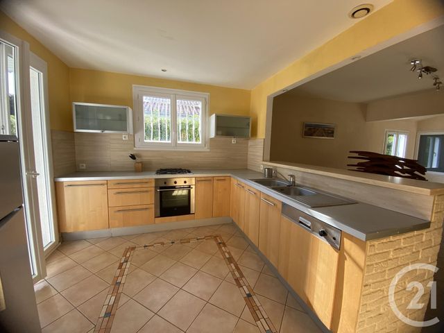 maison à louer - 4 pièces - 103.02 m2 - ANDERNOS LES BAINS - 33 - AQUITAINE - Century 21 Immobellevue